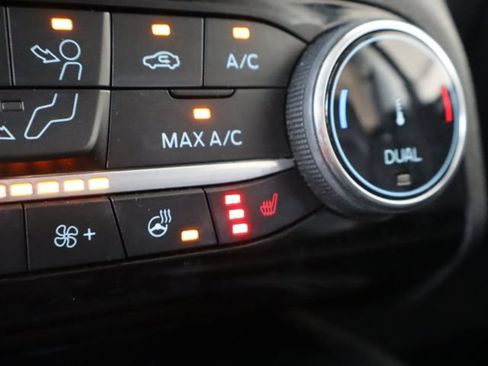 Used 2022 Ford Escape SEL FWD image 33