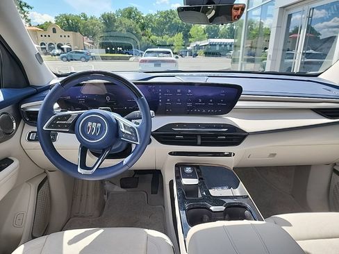 Used 2026 Buick Enclave Avenir w/ Super Cruise Package AWD/4WD image 15
