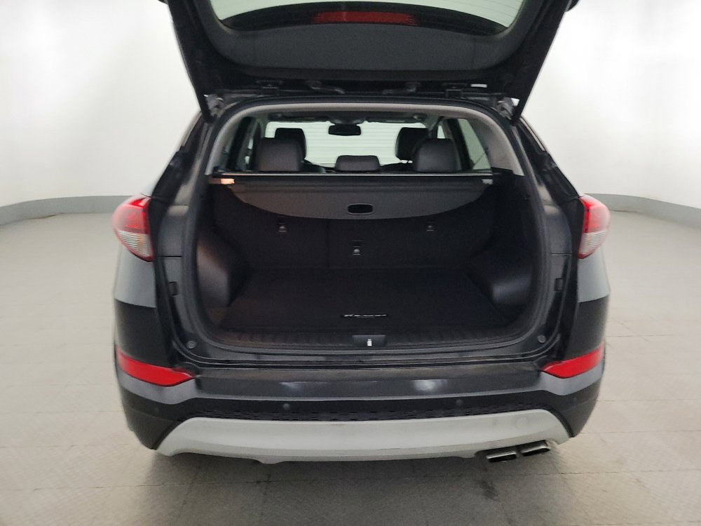 Used 2017 Hyundai Tucson Limited w/ Limited Ultimate Package 03 FWD image 29
