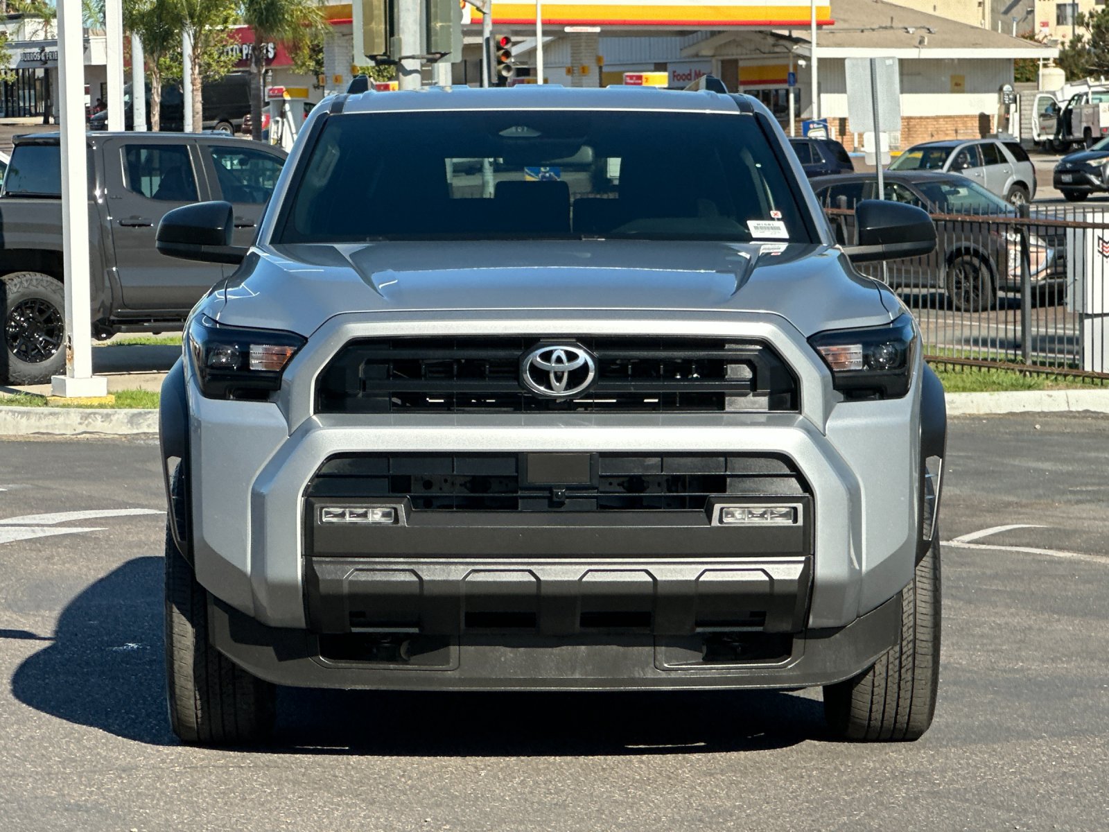 Used 2025 Toyota 4Runner SR5 AWD/4WD image 7