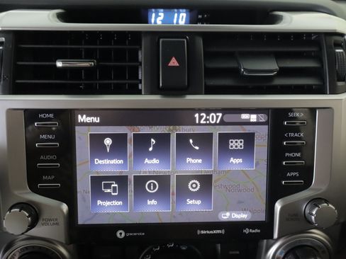 Used 2023 Toyota 4Runner SR5 Premium w/ Moonroof Package AWD/4WD image 17