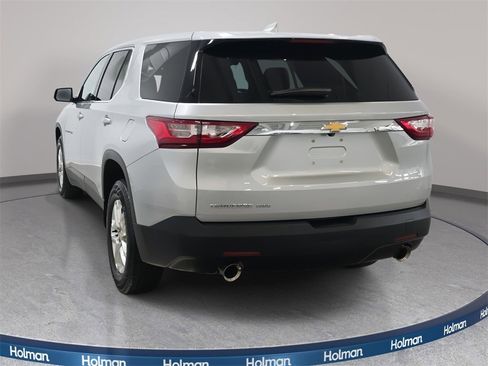 Used 2020 Chevrolet Traverse LS image 8