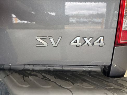 Used 2018 Nissan Frontier SV image 5