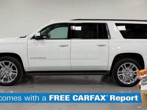 Used 2020 Chevrolet Suburban LT image 2