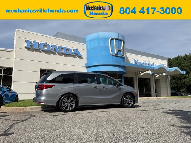 Used 2024 Honda Odyssey Touring image 1