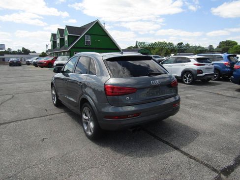 Used 2017 Audi Q3 2.0T Premium Plus w/ Premium Plus Package AWD/4WD image 5