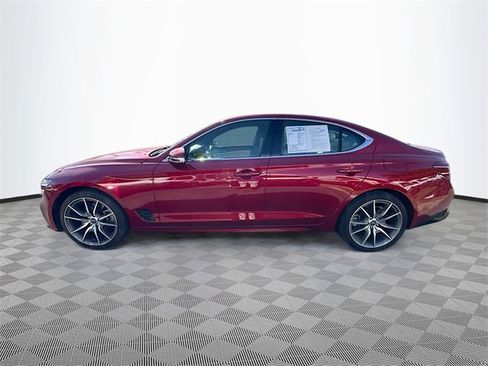 Used 2023 Genesis G70 2.0T image 4