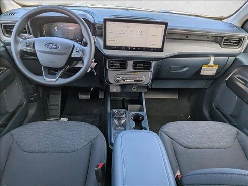 New 2025 Ford Maverick XL image 16