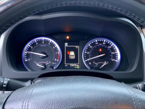 Used 2019 Toyota Highlander XLE image 25