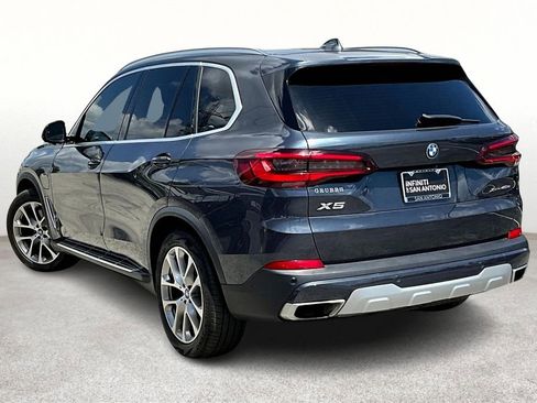 Used 2022 BMW X5 xDrive45e w/ Climate Comfort Package image 15