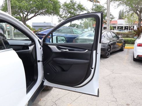 Used 2024 Cadillac XT5 Premium Luxury FWD image 28