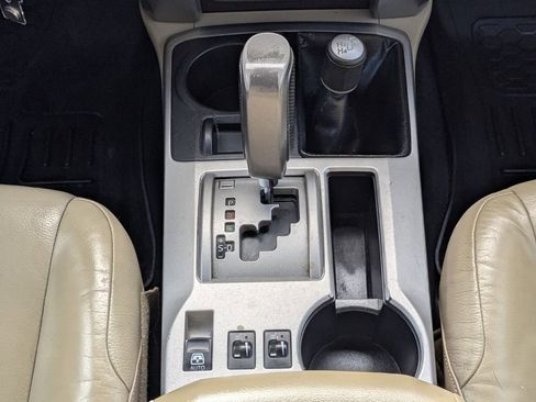 Used 2011 Toyota 4Runner SR5 w/ Premium Pkg w/Leather image 19