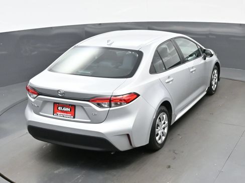 Used 2023 Toyota Corolla LE FWD image 38
