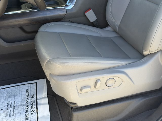 Used 2024 GMC Sierra 1500 SLT w/ SLT Premium Plus Package AWD/4WD image 14