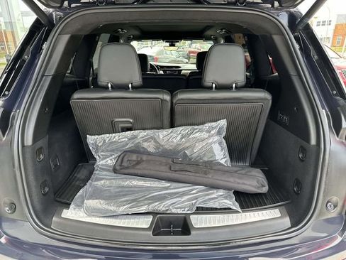 Certified 2025 Cadillac XT6 Premium Luxury w/ Platinum Package AWD/4WD image 59