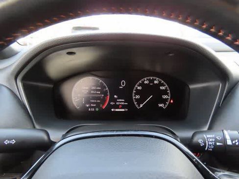 Certified 2025 Honda HR-V Sport image 23