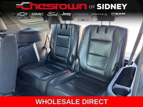 Used 2017 Ford Explorer XLT w/ Equipment Group 202A AWD/4WD image 28