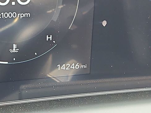 Used 2025 Hyundai Tucson Limited AWD/4WD image 20