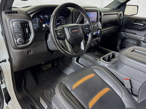 Used 2019 GMC Sierra 1500 AT4 w/ AT4 Premium Package AWD/4WD image 7