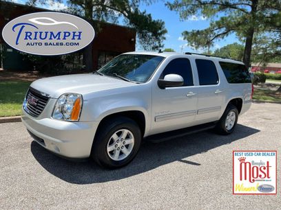 Used 2011 GMC Yukon XL SLE