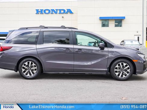 New 2026 Honda Odyssey EX-L image 6