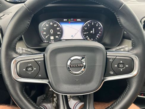 Used 2020 Volvo XC40 T5 Inscription w/ Protection Package AWD/4WD image 21