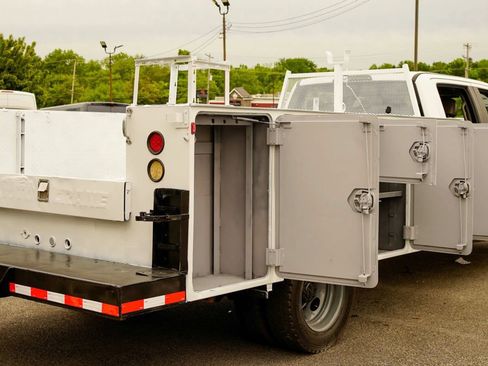 Used 2021 Ford F450 XL w/ Power Equipment Group RWD image 14