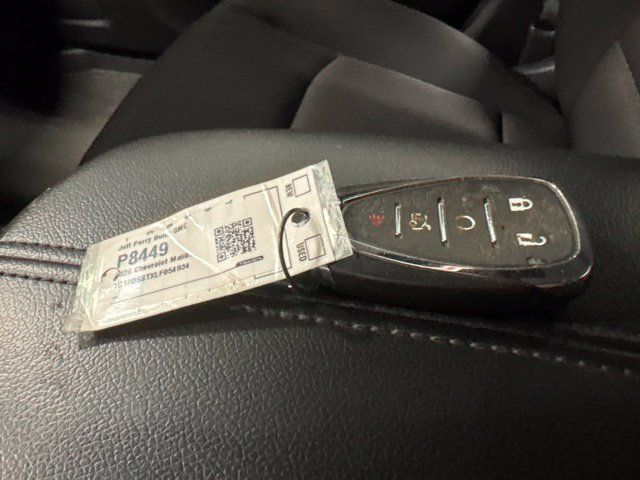 Used 2020 Chevrolet Malibu LT FWD image 28