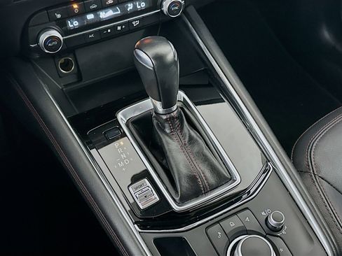Used 2023 MAZDA CX-5 Carbon Edition image 25