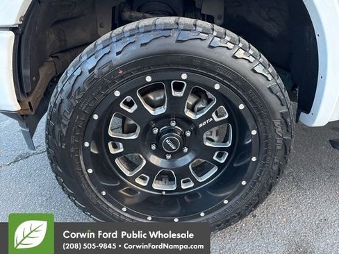 Used 2018 Ford F150 Lariat w/ Equipment Group 502A Luxury image 9