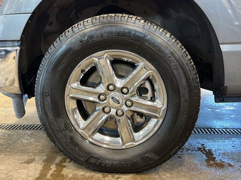 Used 2025 Ford F150 XLT w/ Equipment Group 301A Standard image 8