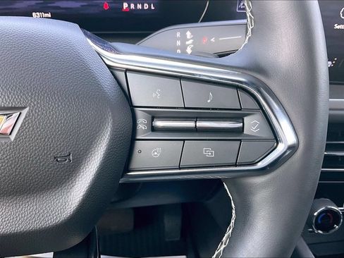 Used 2026 Chevrolet Traverse LT w/ LPO, Floor Liner Package FWD image 13
