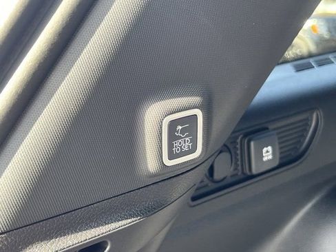 New 2025 Jeep Grand Cherokee Limited image 14