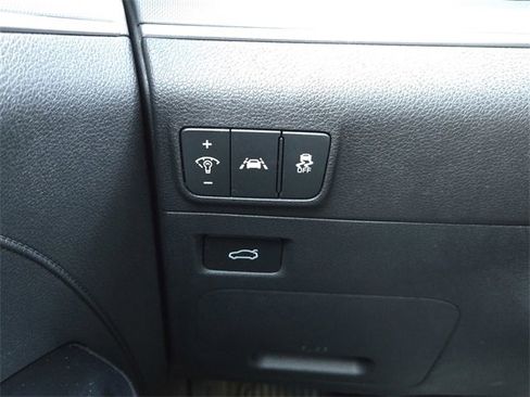 Used 2024 Kia K5 GT-Line w/ GT-Line Premium Package image 21