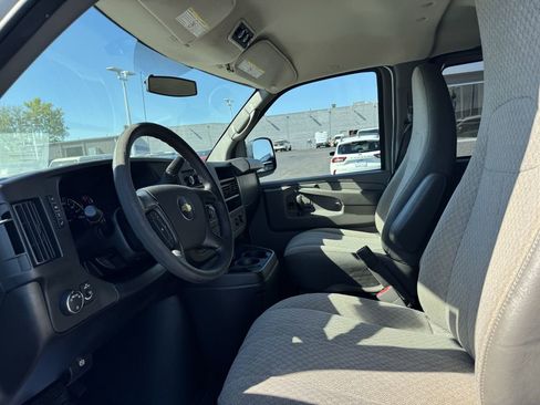 Used 2012 Chevrolet Express 3500 LT w/ LT Preferred Equipment Group image 20