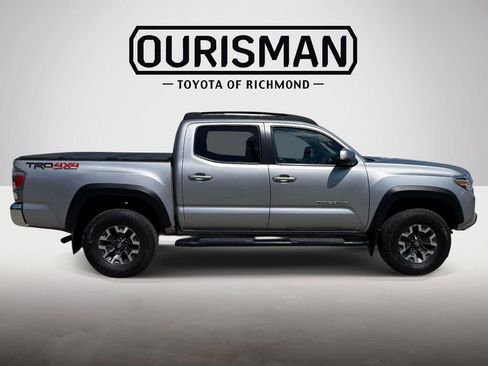 Used 2021 Toyota Tacoma TRD Off-Road AWD/4WD image 2