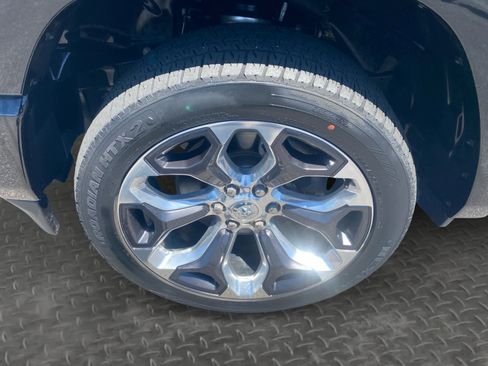 Used 2021 RAM 1500 Limited AWD/4WD image 10
