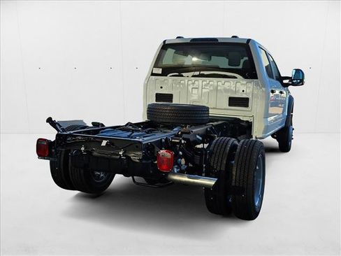 New 2025 Ford F450 XL image 2