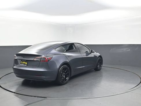 Used 2023 Tesla Model 3 Standard Range RWD image 7
