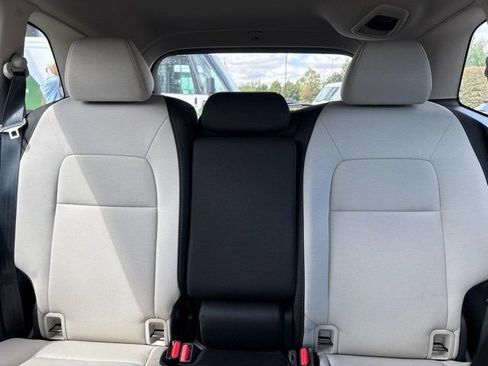 Used 2024 Honda CR-V LX image 11