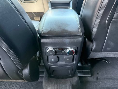 Used 2022 Ford Explorer XLT w/ Equipment Group 202A AWD/4WD image 25