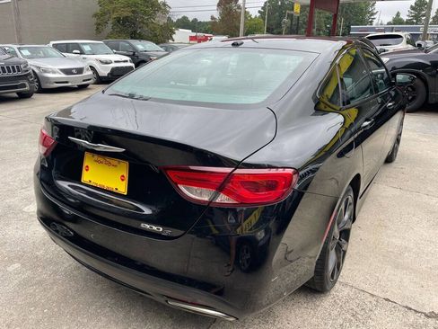 Used 2015 Chrysler 200 S w/ Comfort Group image 14