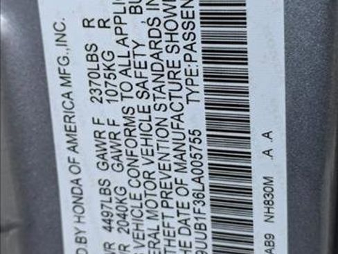 Used 2020 Acura TLX image 23