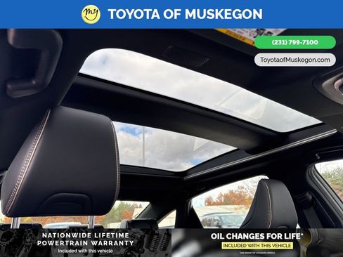 New 2026 Toyota Crown Platinum image 32