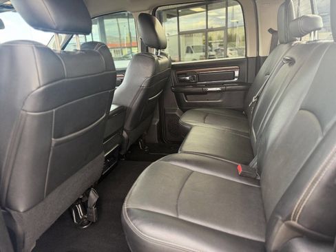 Used 2017 RAM 3500 Laramie AWD/4WD image 9