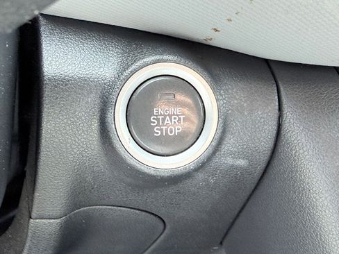 Used 2019 Hyundai Kona Limited AWD/4WD image 21