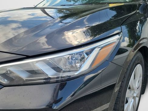 Used 2022 Nissan Sentra S FWD image 6
