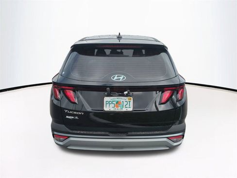 New 2026 Hyundai Tucson SE image 6