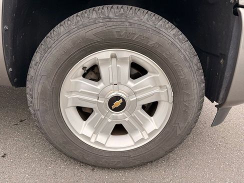 Used 2013 Chevrolet Silverado 1500 LT w/ All-Star Edition AWD/4WD image 12