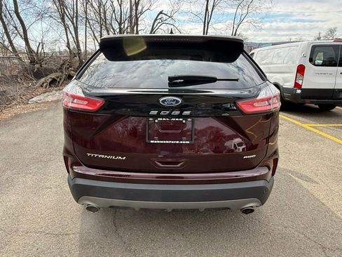 Used 2023 Ford Explorer Limited w/ Equipment Group 301A image 4